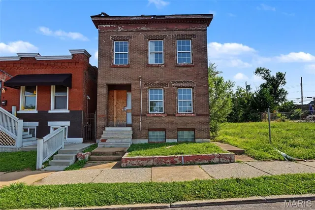 Popular Florence Place Add Real Estate