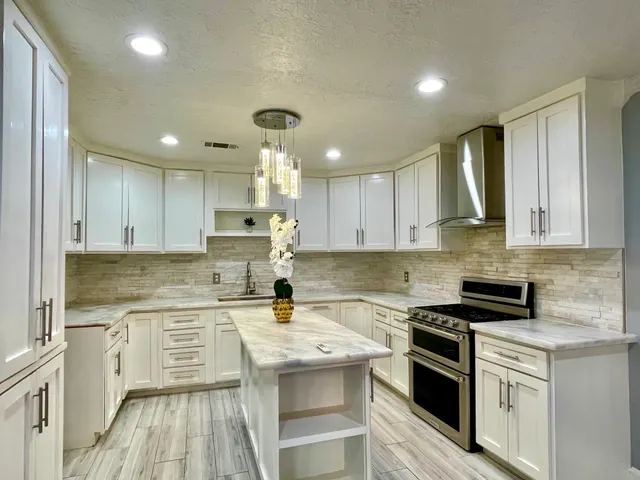Popular River  Wood Estates Real Estate
