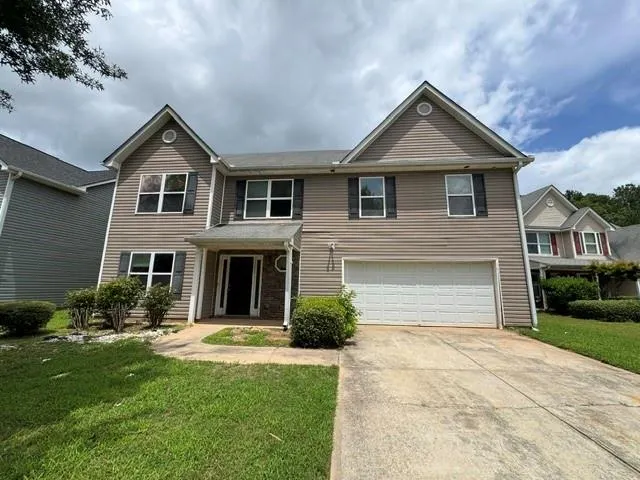 Popular Lenora Meadows Real Estate