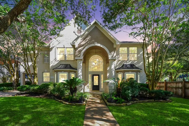 Popular Grand Lakes Ph Two Sec 4 Real Estate