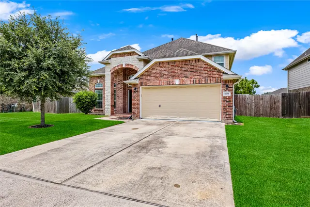 Popular Oakbrook Estates Real Estate