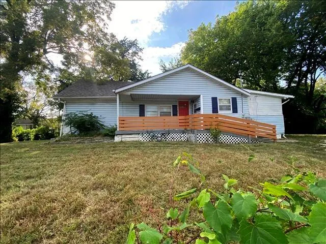 Popular 202 - Kansas City Area Real Estate