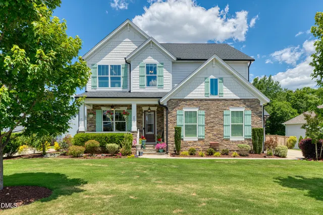 Expensive Willoughby Real Estate