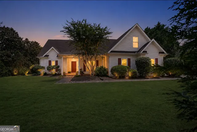 Cheap The Meadows of Senoia Real Estate