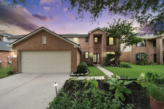 Popular Oak Park Trails Sec 09 Real Estate