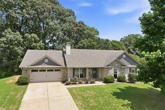 Popular Cambridge Farms Real Estate