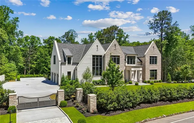 Popular north Chastain Real Estate