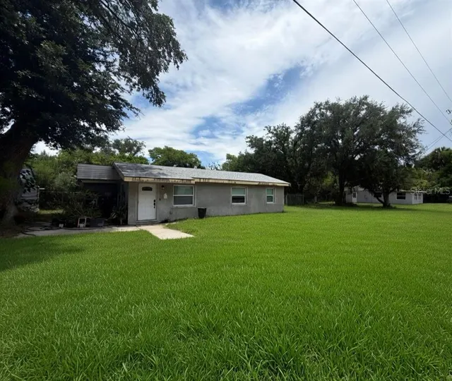 Expensive SMITHS M M Real Estate