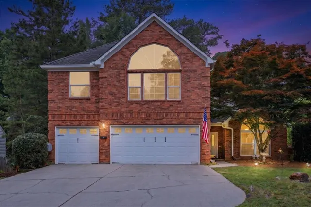 Popular Cameron Forest Real Estate