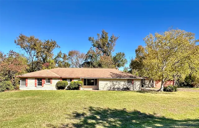 Popular Lakewood Sec E Real Estate