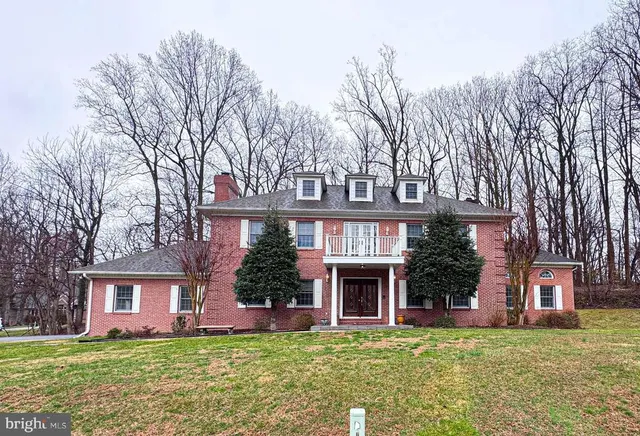 Popular Crownsville Real Estate