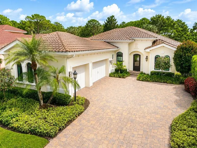 Popular LAKE CLUB PH II Real Estate