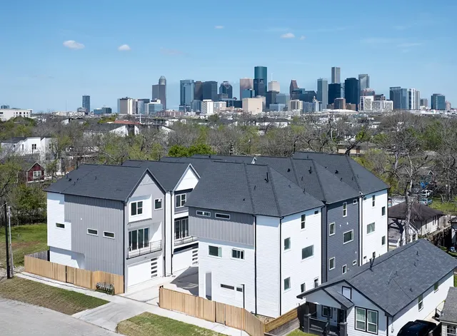 Popular MIllan Court Real Estate