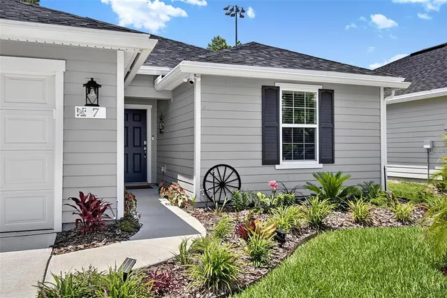 Popular BEACH PARK VILLAGE Real Estate