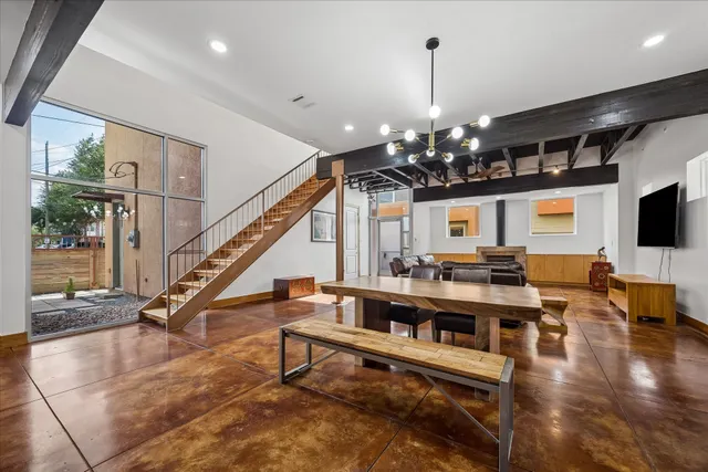 Popular Catera Place Lofts Real Estate