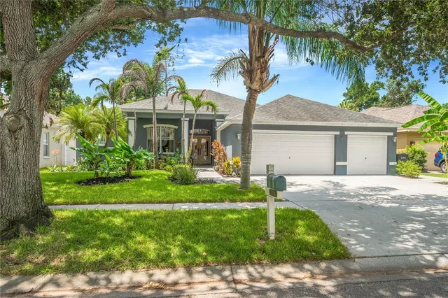 Popular LUMSDEN TRACE Real Estate