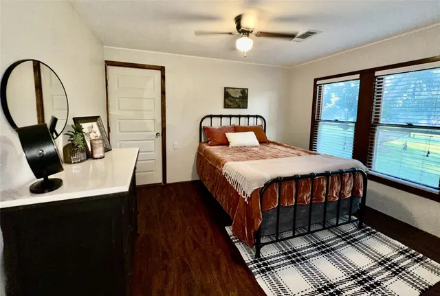 Popular Christian Smith Abstract Real Estate