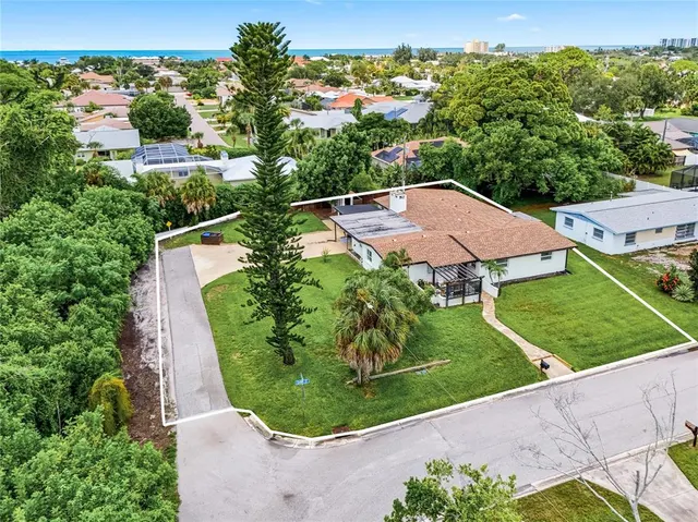 Popular VENEZIA PARK S Real Estate