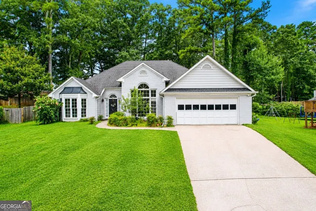 Popular Meadow Trace Landing Real Estate