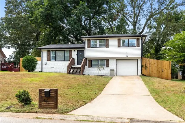 Popular BROOKWOOD Real Estate