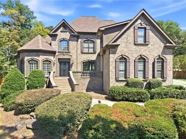 Cheap CHATEAU FOREST Real Estate