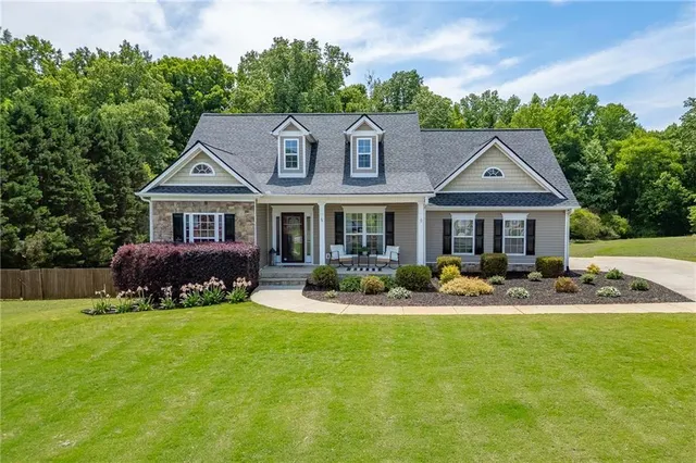 Popular Wood Farm Real Estate