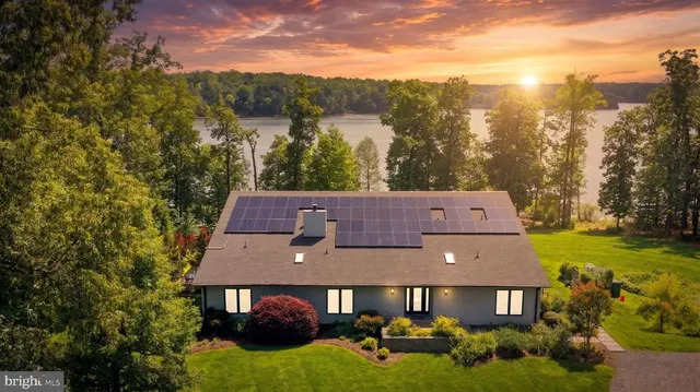 Expensive Windwood Coves Real Estate