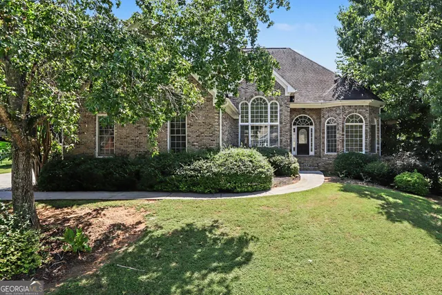 Cheap Mayfield Farms Real Estate