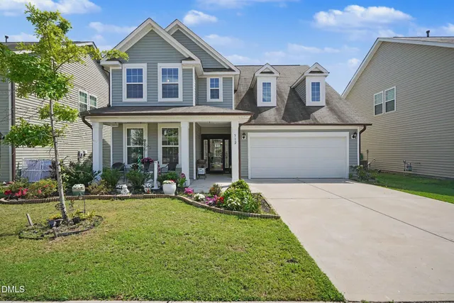 Popular Avery Crossing Real Estate