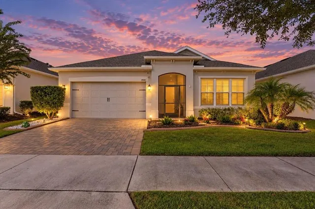 Popular FOUR SEASONS AT ORLANDO PH 2 Real Estate
