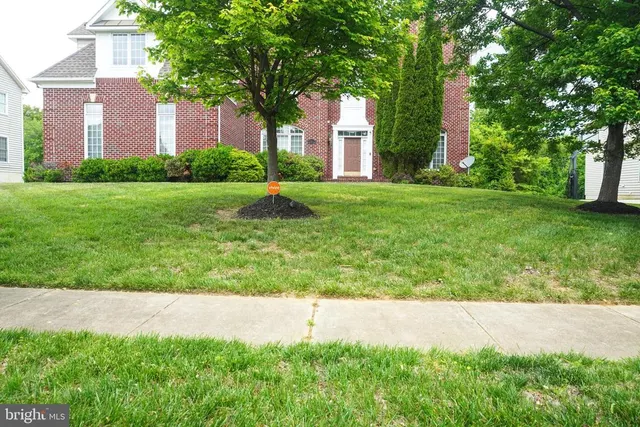 Popular Woodmore North Real Estate