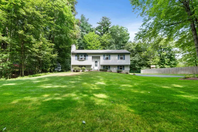 Popular Hooksett Real Estate