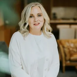 Shauna O'Callaghan Photo