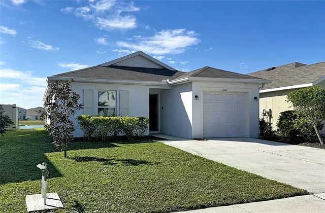 Popular BELLA LAGO PH I Real Estate
