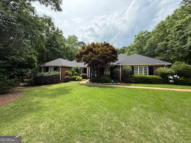 Popular Moss Creek Real Estate