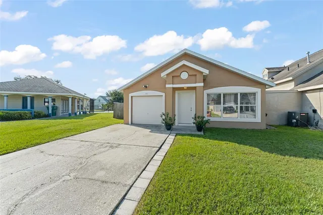 Popular PARK AVE ESTATES Real Estate