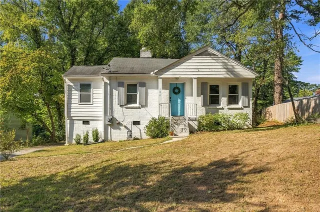 Popular Victory Heights Real Estate