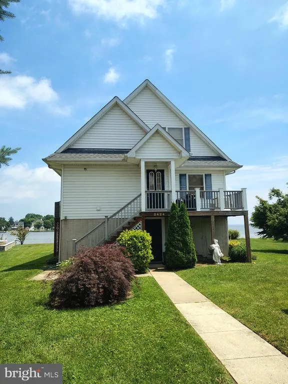 Popular Holly Neck Real Estate