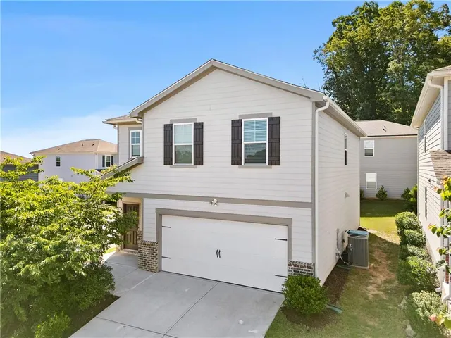 Cheap Pendergrass Glen Real Estate