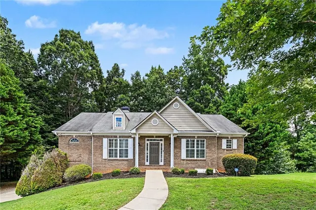 Popular Sullivan Point Real Estate