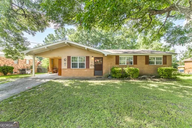 Popular Country Villas Real Estate
