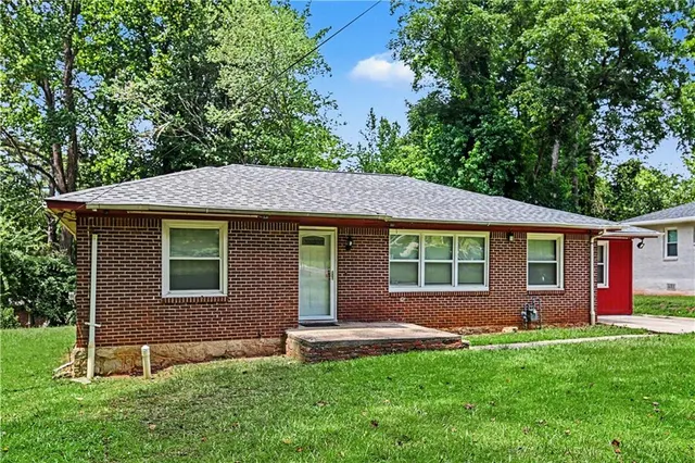 Popular Beecher Hills Real Estate