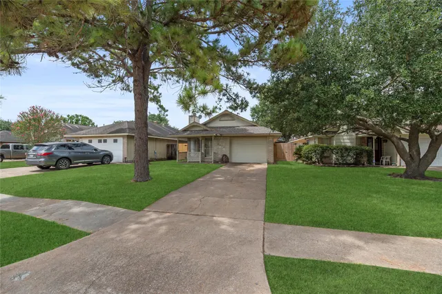 Cheap 37 Mission Bend Area Real Estate