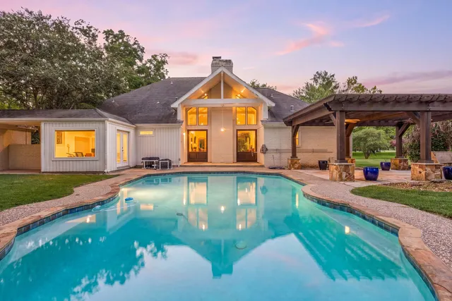 Expensive Bella Vista Real Estate