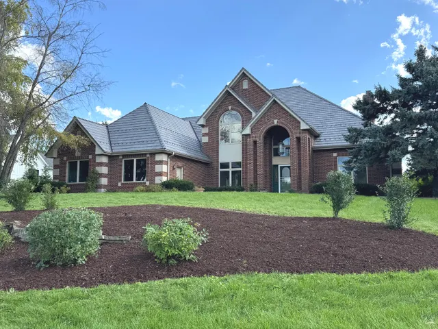 Popular Bull Valley Golf Club Real Estate