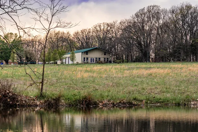 Popular Humansville Real Estate