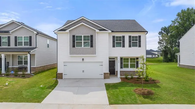 Popular Champion's Run Real Estate
