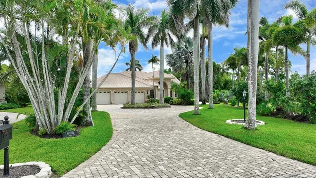 Popular ADMIRALS POINT Real Estate