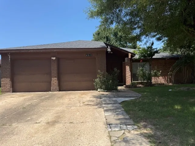 Popular Forestwood Sec 01 Real Estate