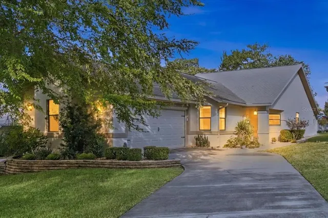 Popular OAKLEAF VILLAS Real Estate